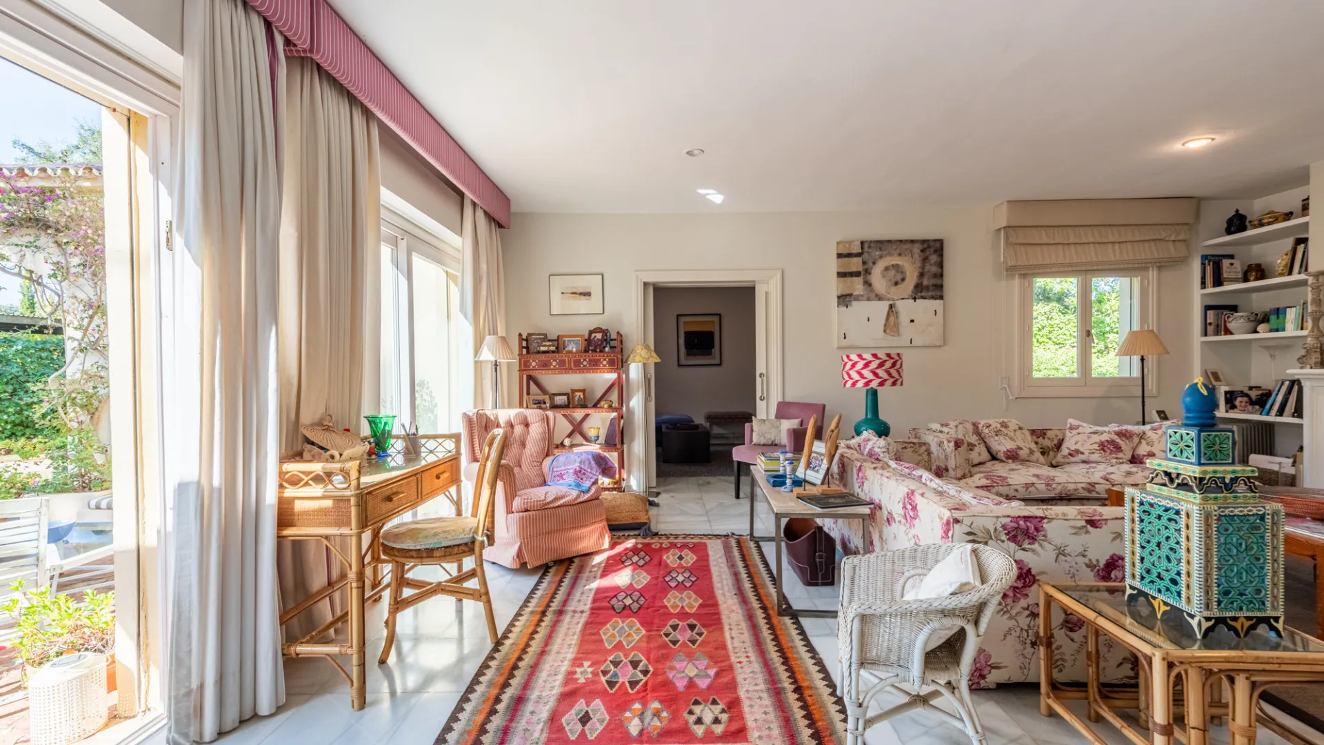 Villa for sale in Triana