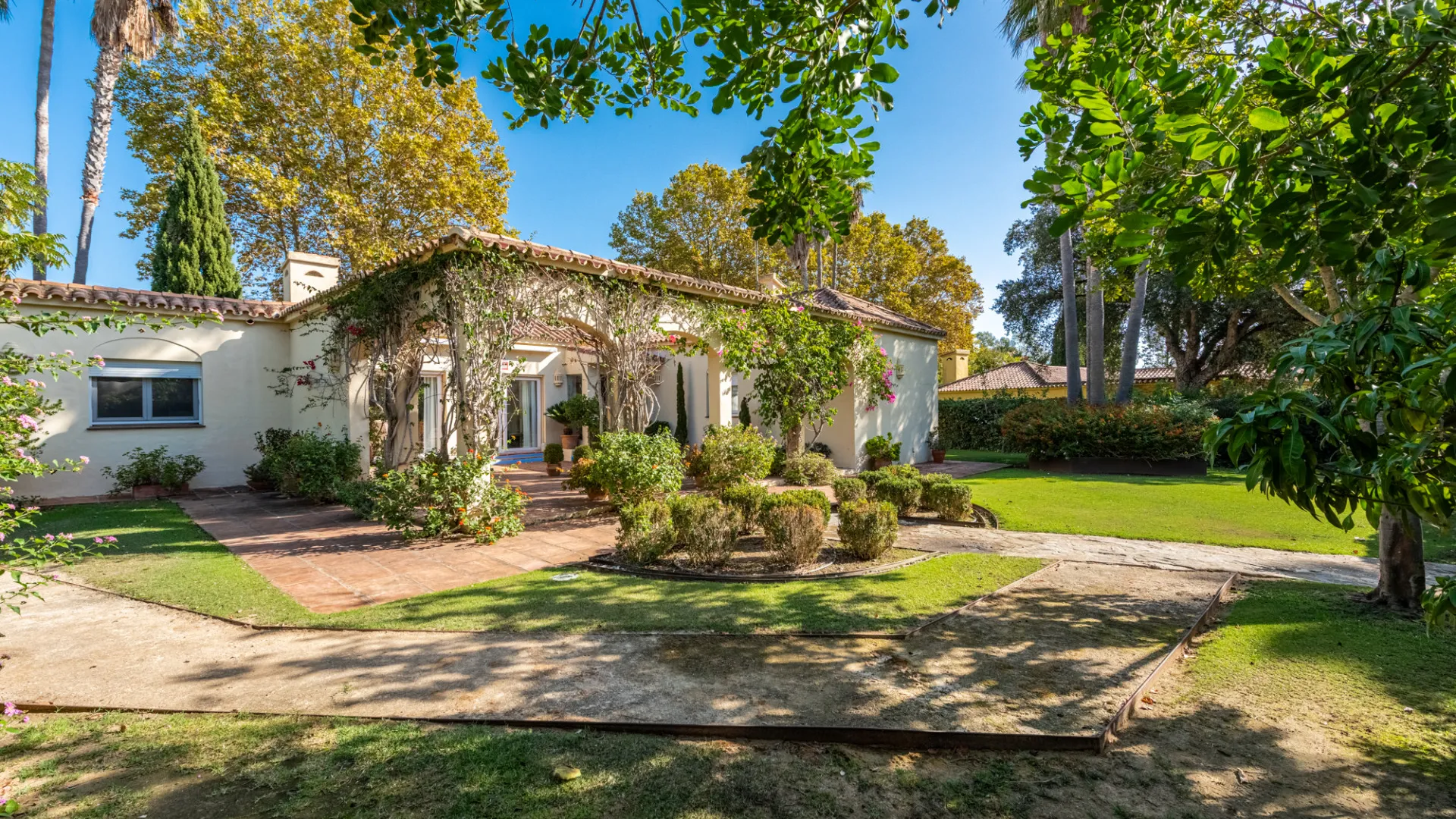 Villa for sale in Triana