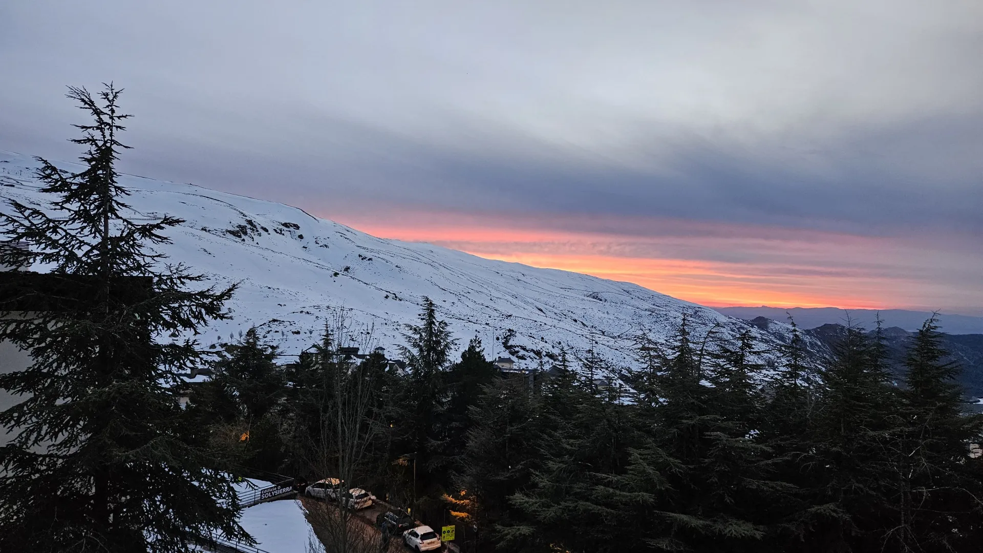 For sale apartment in Sierra Nevada - Pradollano with 3 bedrooms