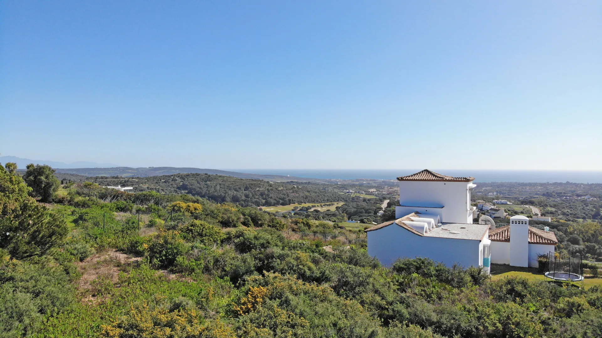 For sale La Reserva villa with 6 bedrooms