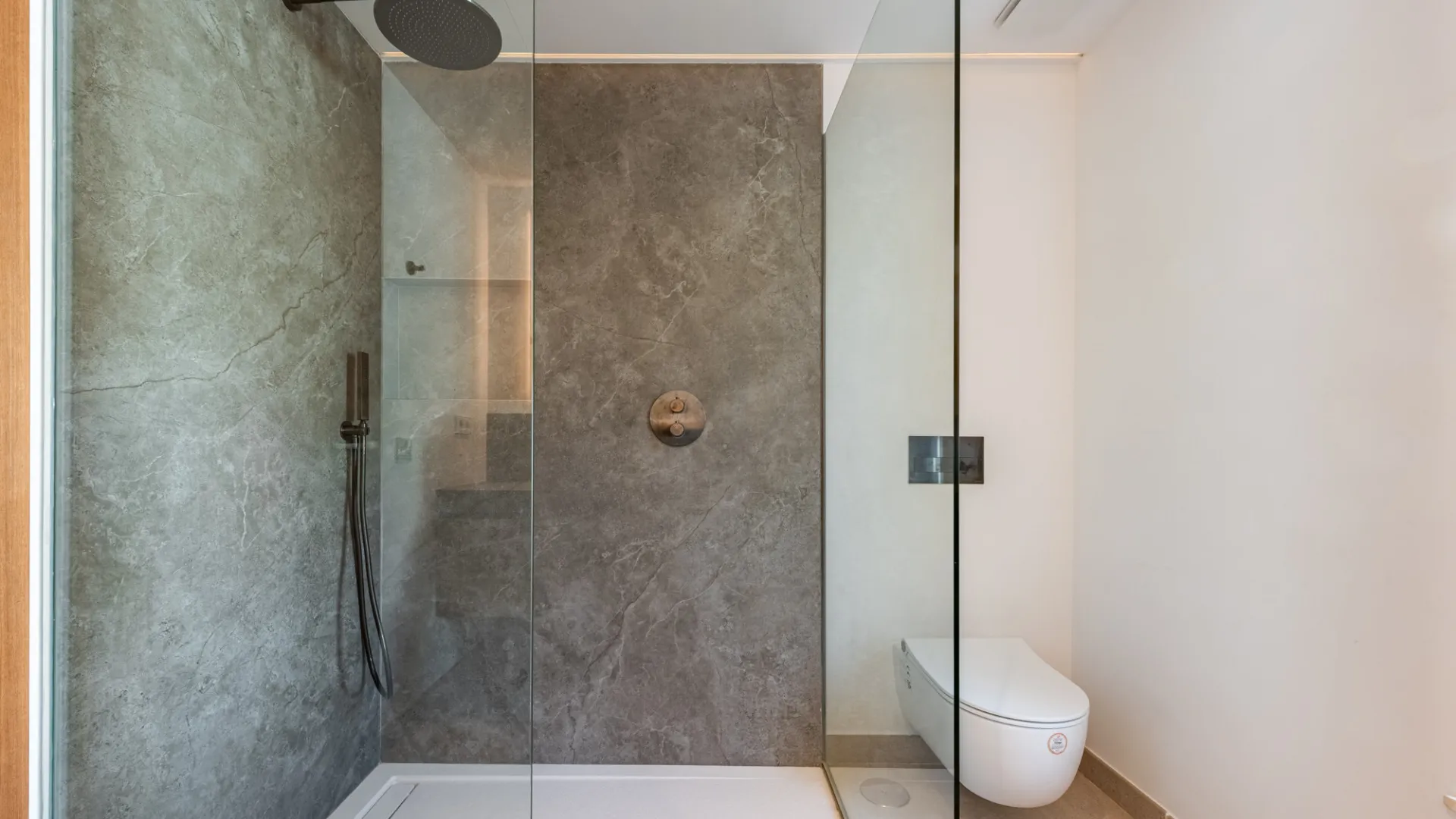 For sale 7 bedrooms villa in Sotogrande Alto Central