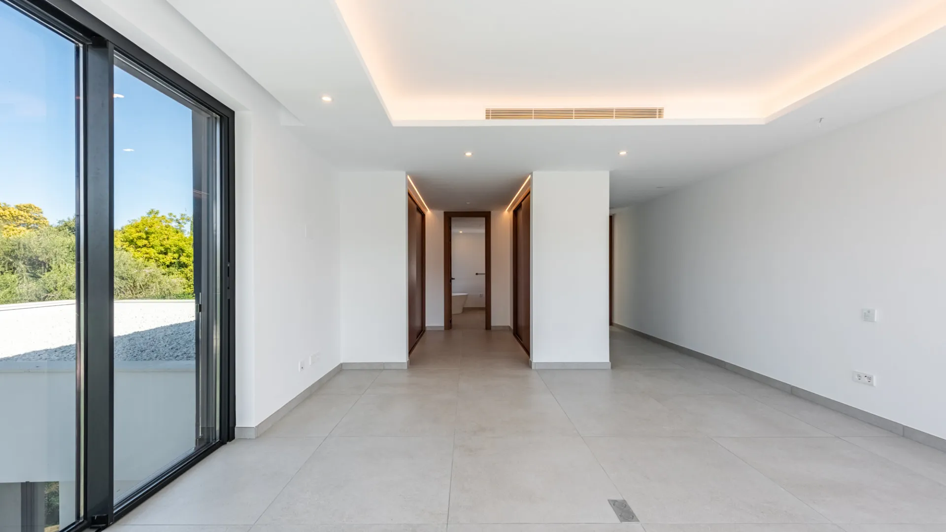 For sale 7 bedrooms villa in Sotogrande Alto Central