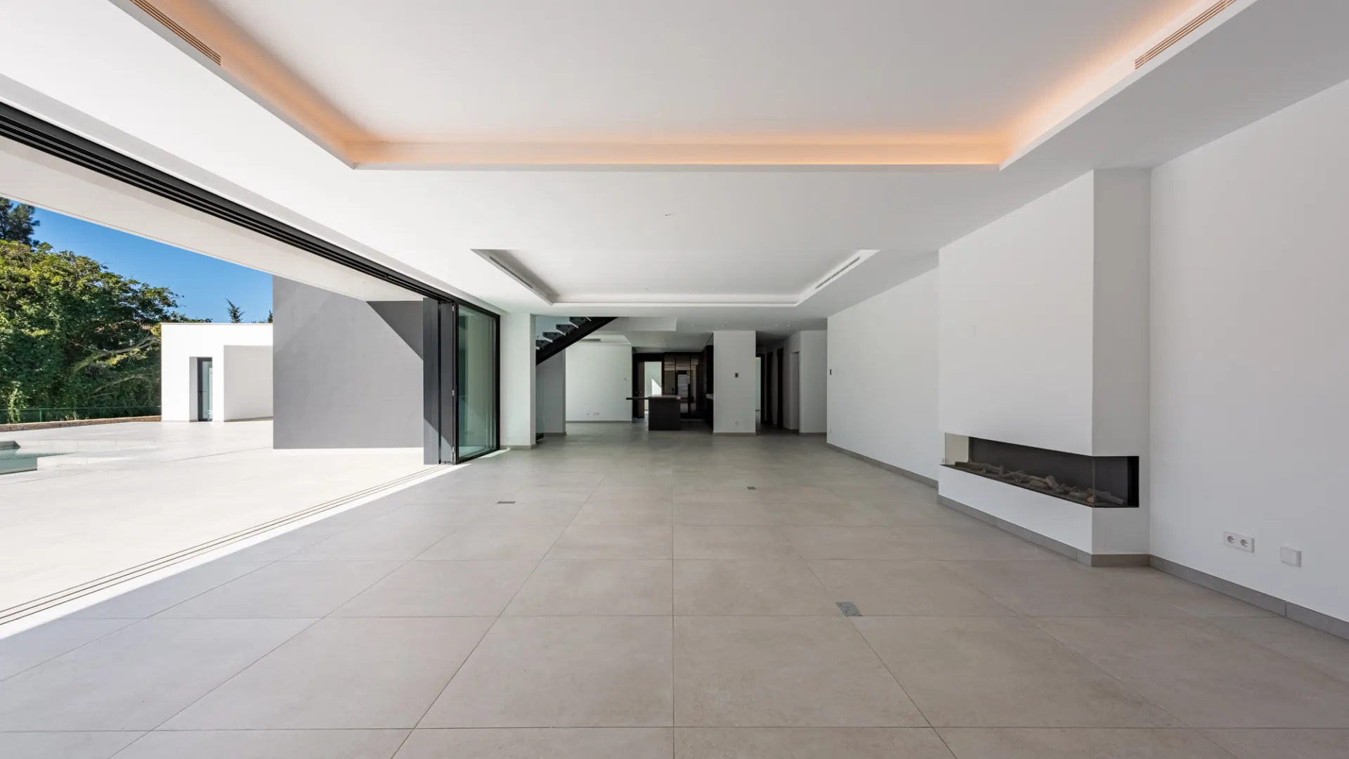 For sale 7 bedrooms villa in Sotogrande Alto Central