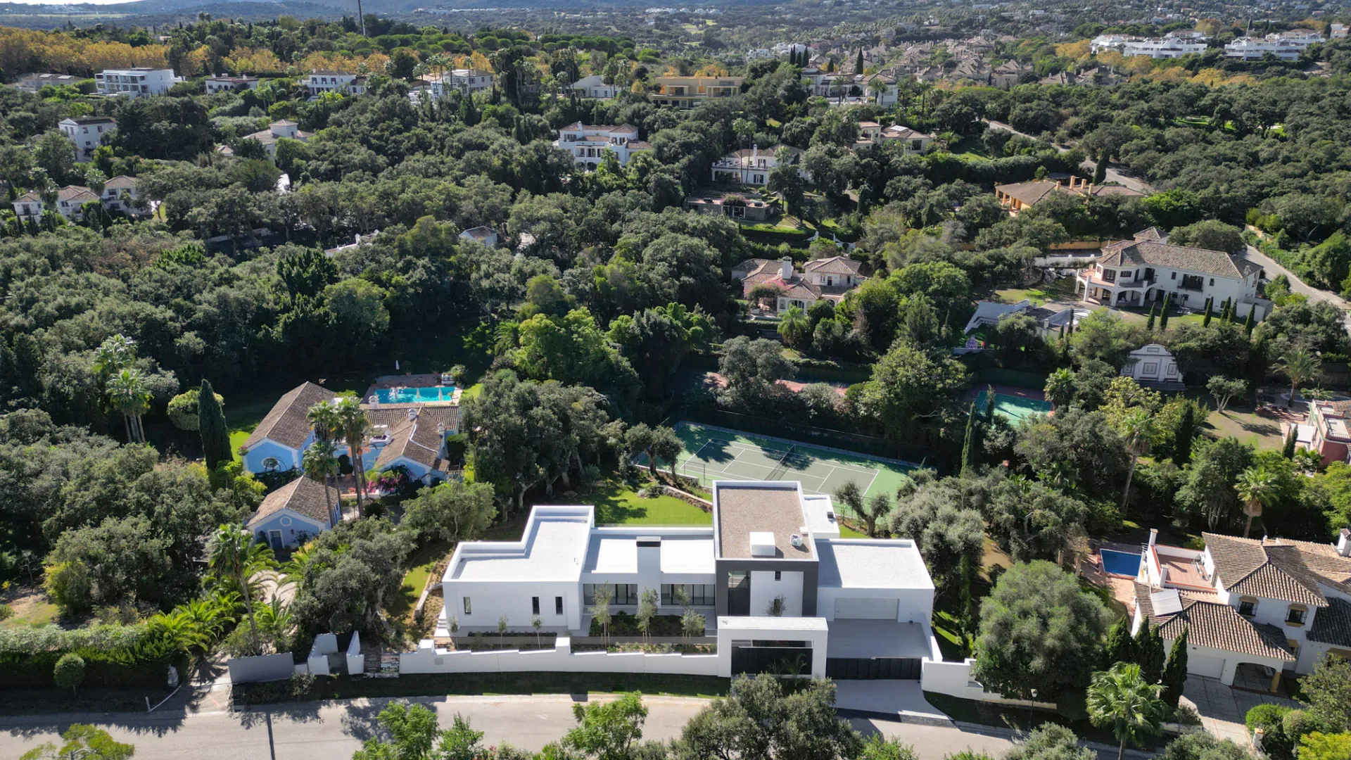 For sale 7 bedrooms villa in Sotogrande Alto Central