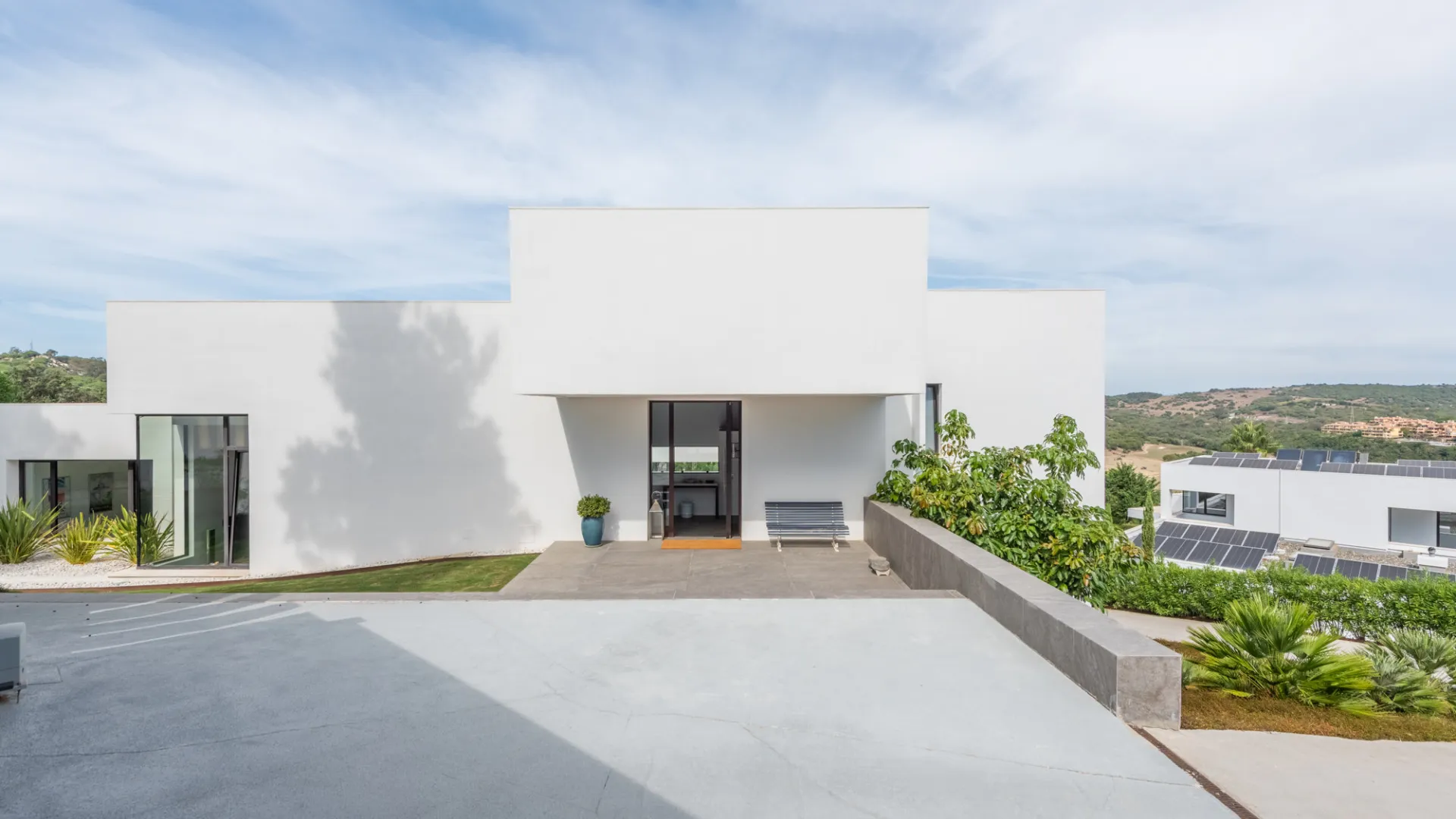 Zona F, villa en venta de 5 dormitorios