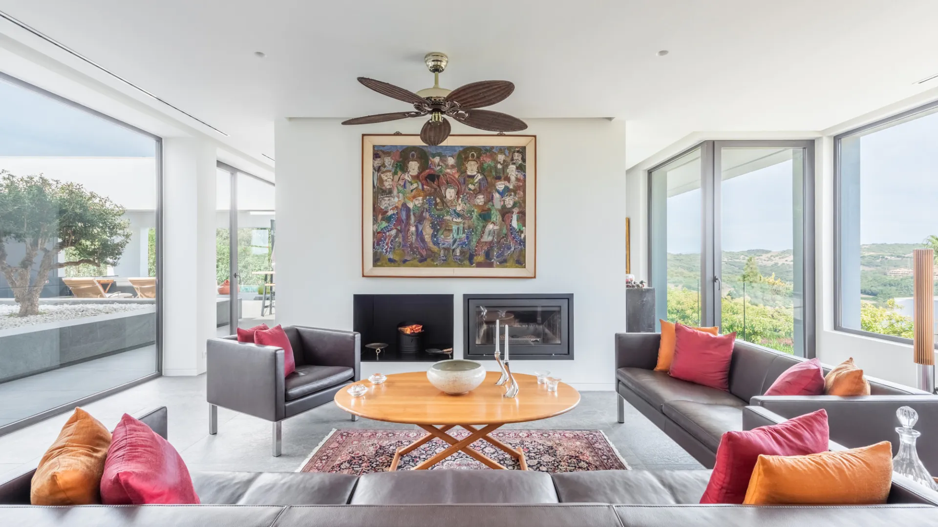 Zona F, villa en venta de 5 dormitorios