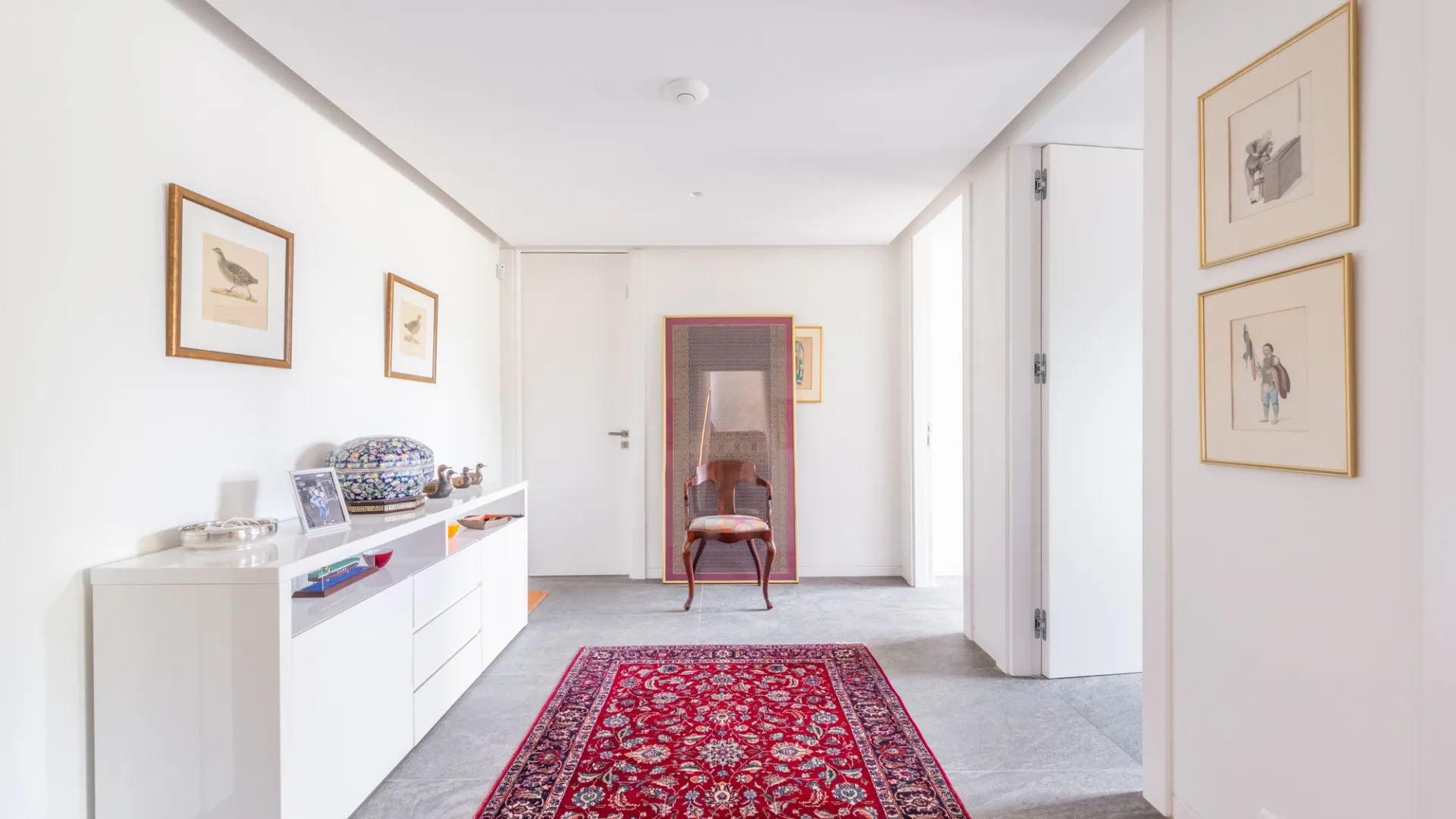 Zona F, villa en venta de 5 dormitorios