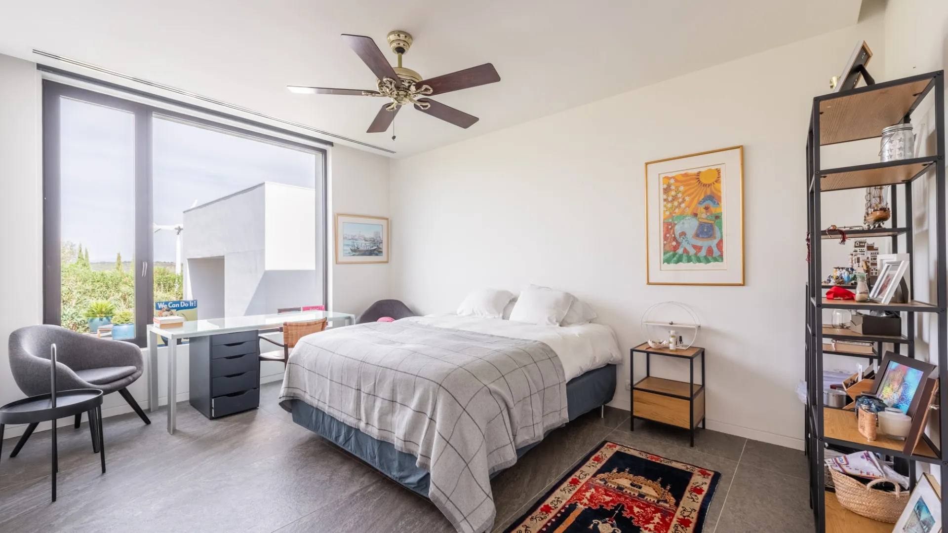 Zona F, villa en venta de 5 dormitorios