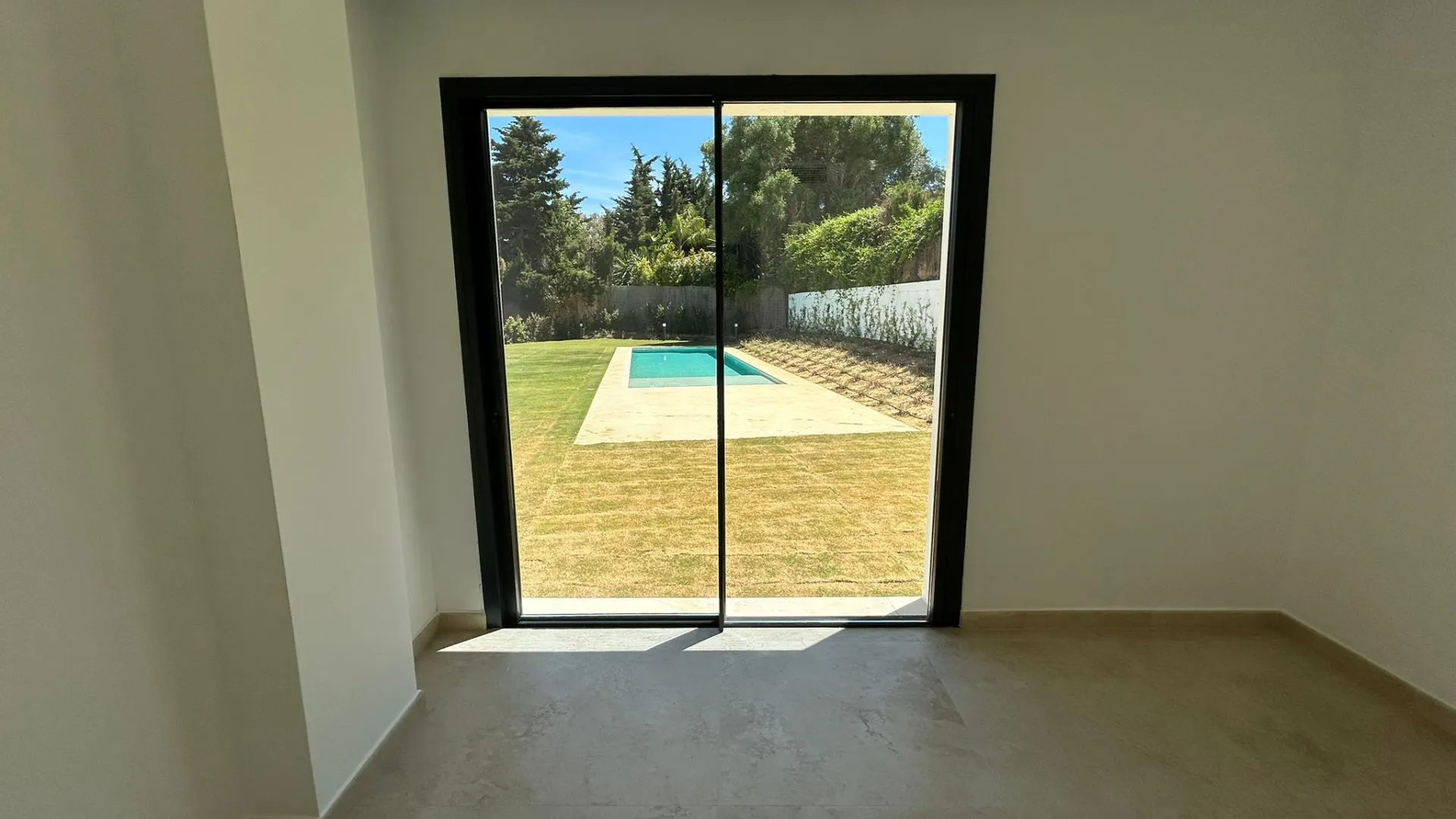 Buy 6 bedrooms villa in Sotogrande Costa Central