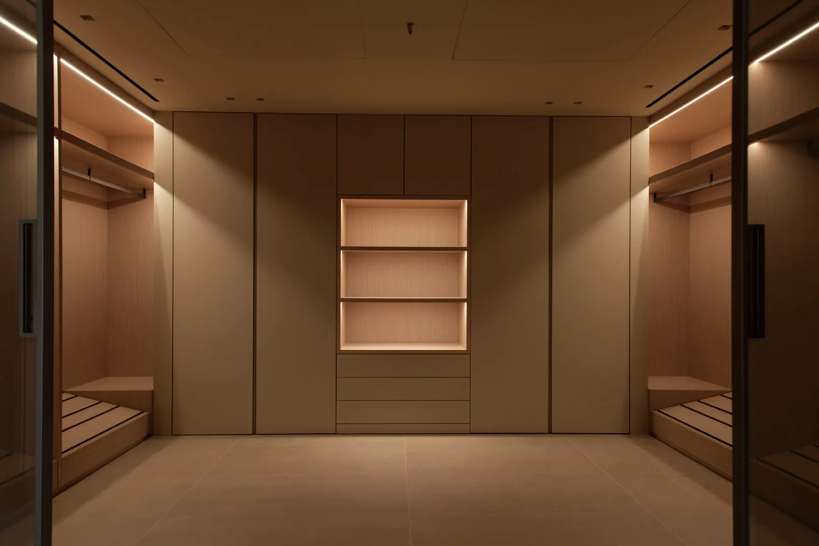 Villa for sale in La Reserva with 8 bedrooms