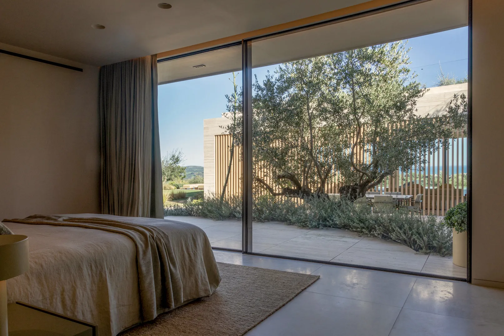 Villa for sale in La Reserva with 8 bedrooms