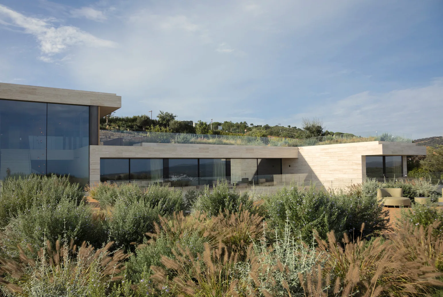 Villa for sale in La Reserva with 8 bedrooms