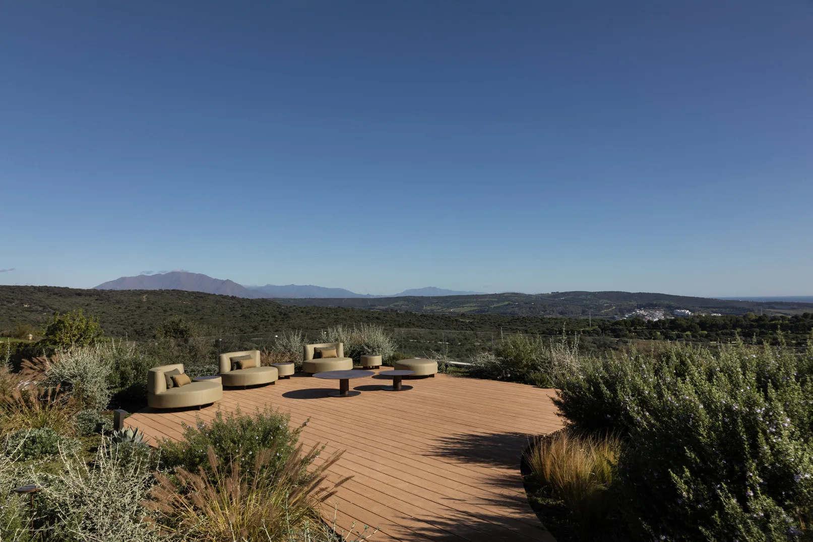 Villa for sale in La Reserva with 8 bedrooms