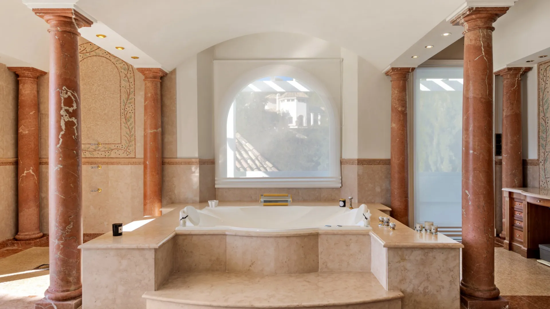 For sale villa in La Zagaleta with 8 bedrooms