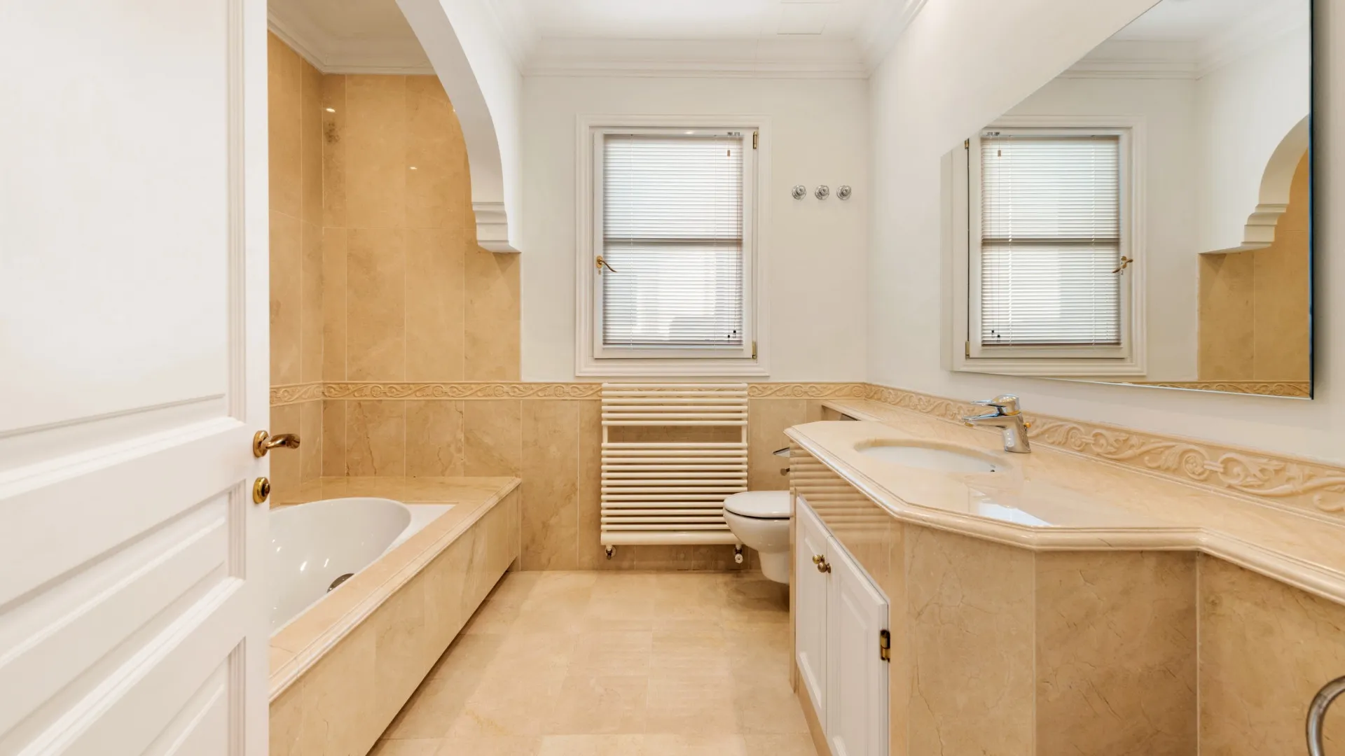 For sale villa in La Zagaleta with 8 bedrooms