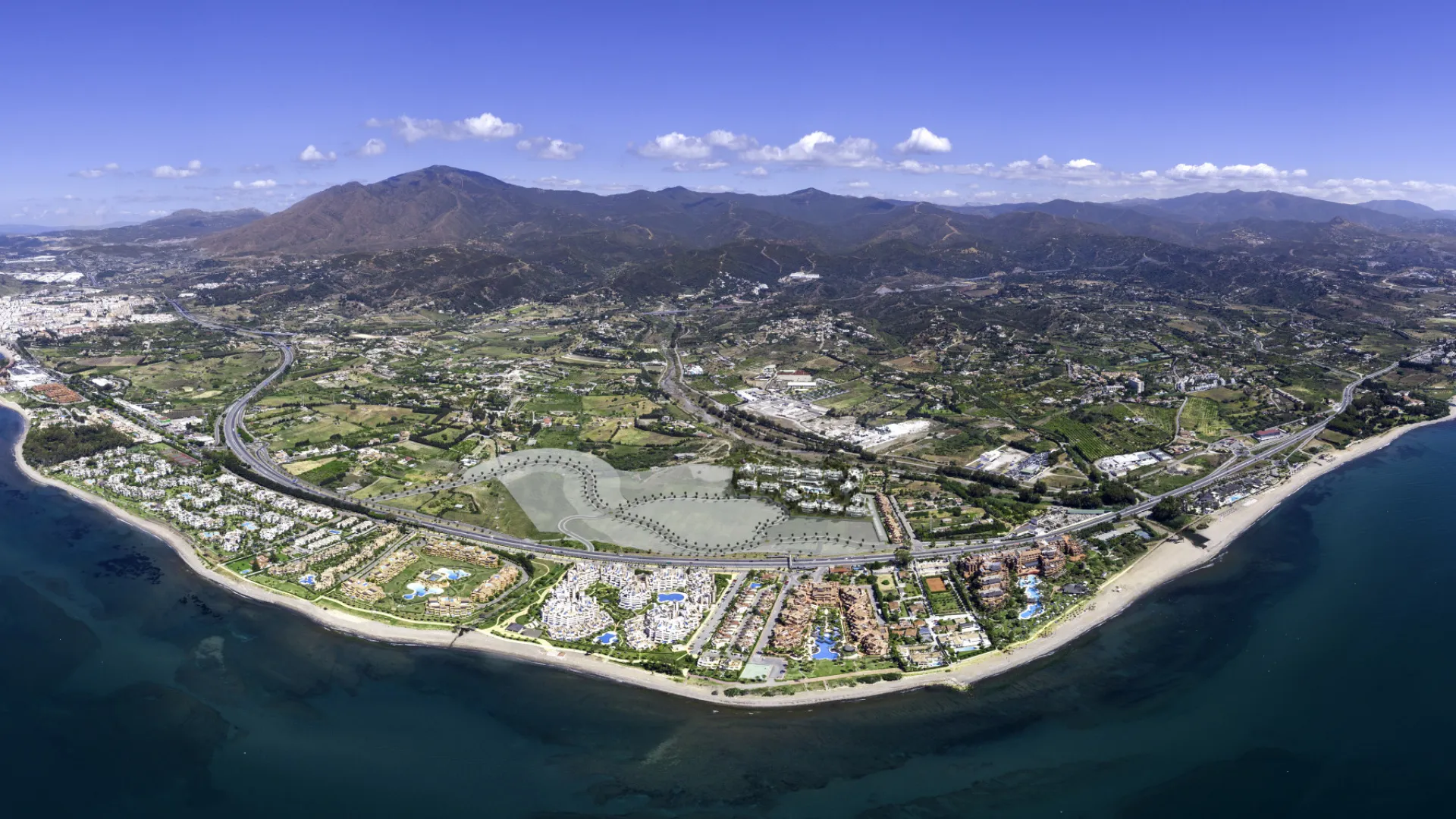 Buy 3 bedrooms apartment in Estepona