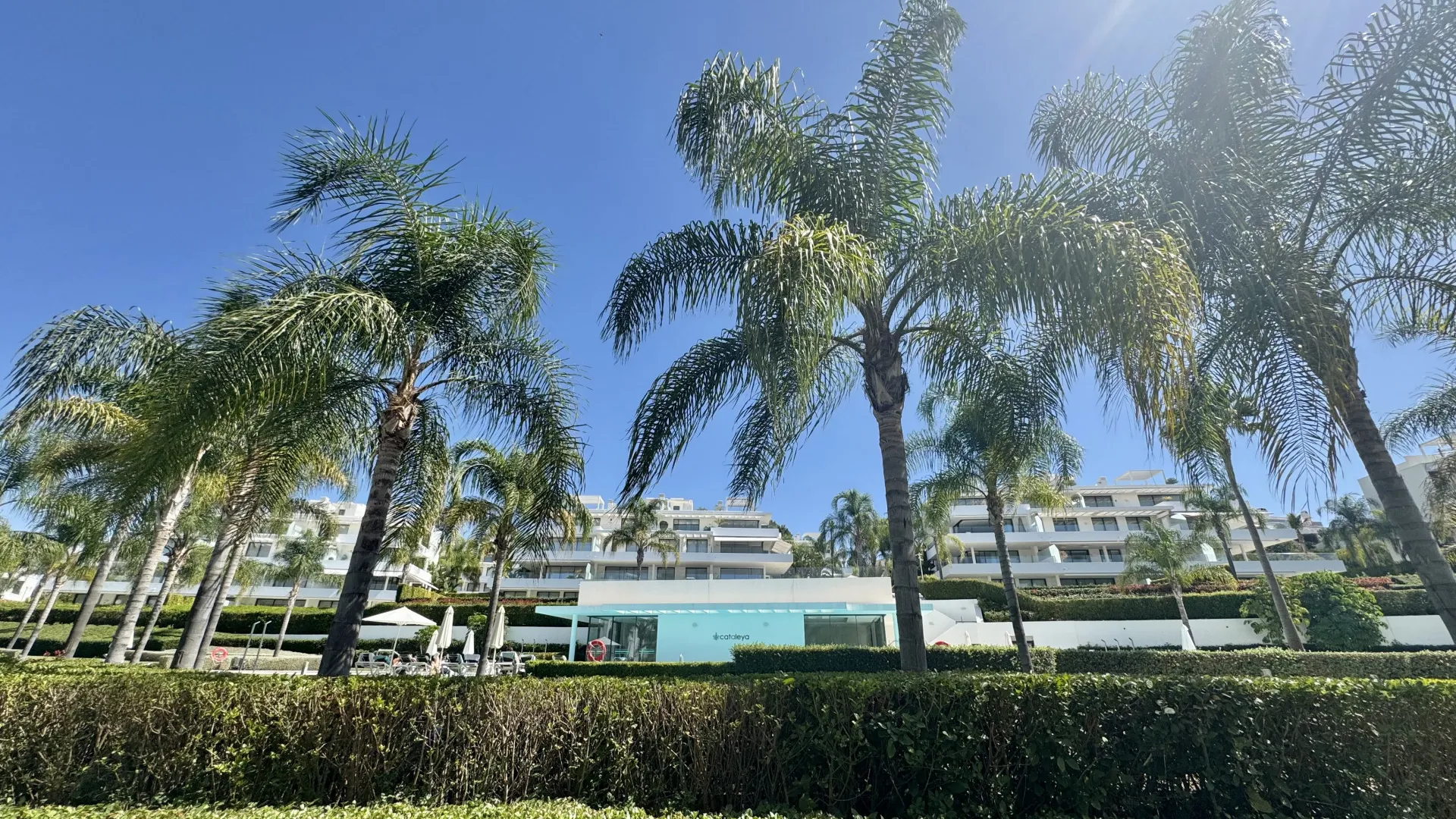 Cataleya 4 bedrooms apartment for sale