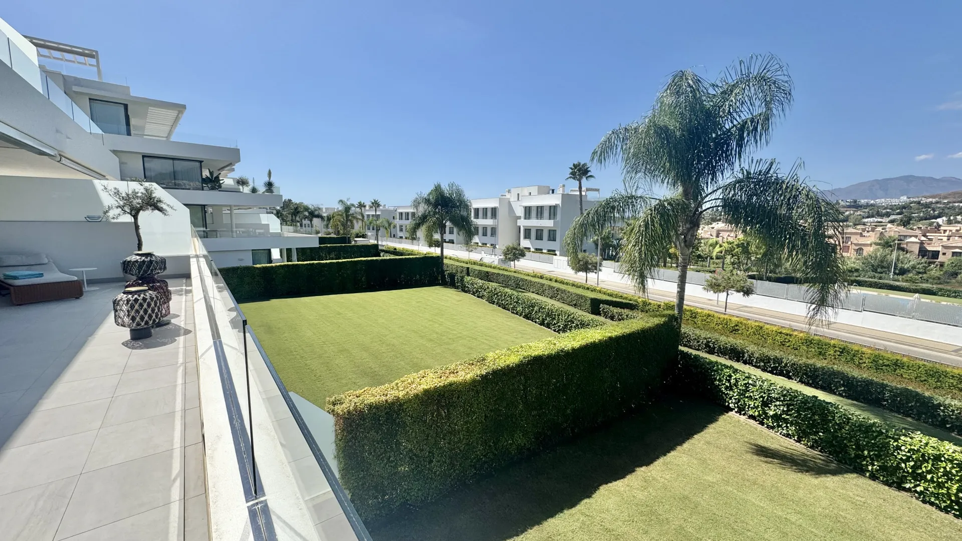 Cataleya 4 bedrooms apartment for sale