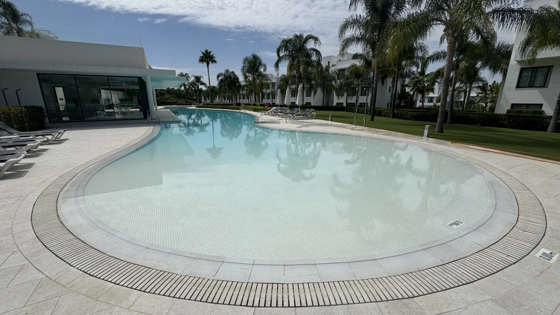 Cataleya 4 bedrooms apartment for sale