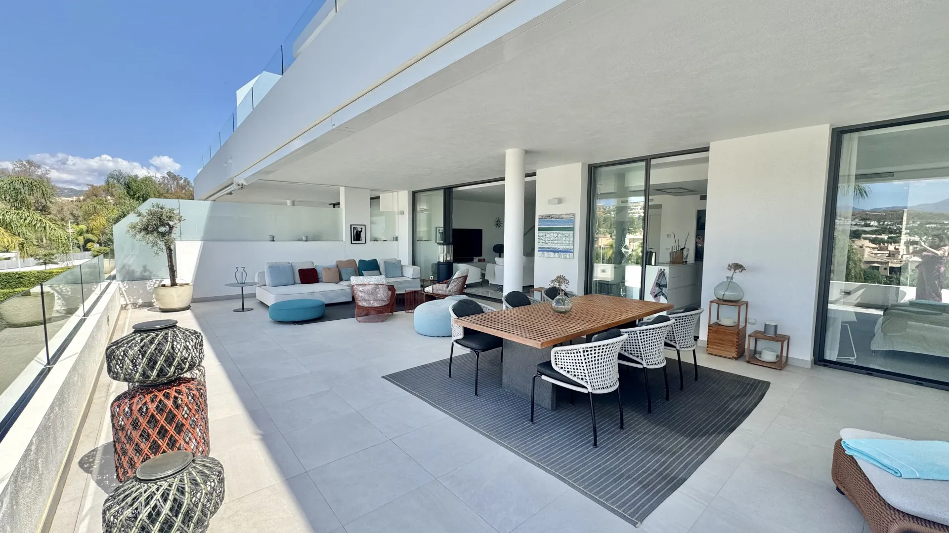 Cataleya 4 bedrooms apartment for sale