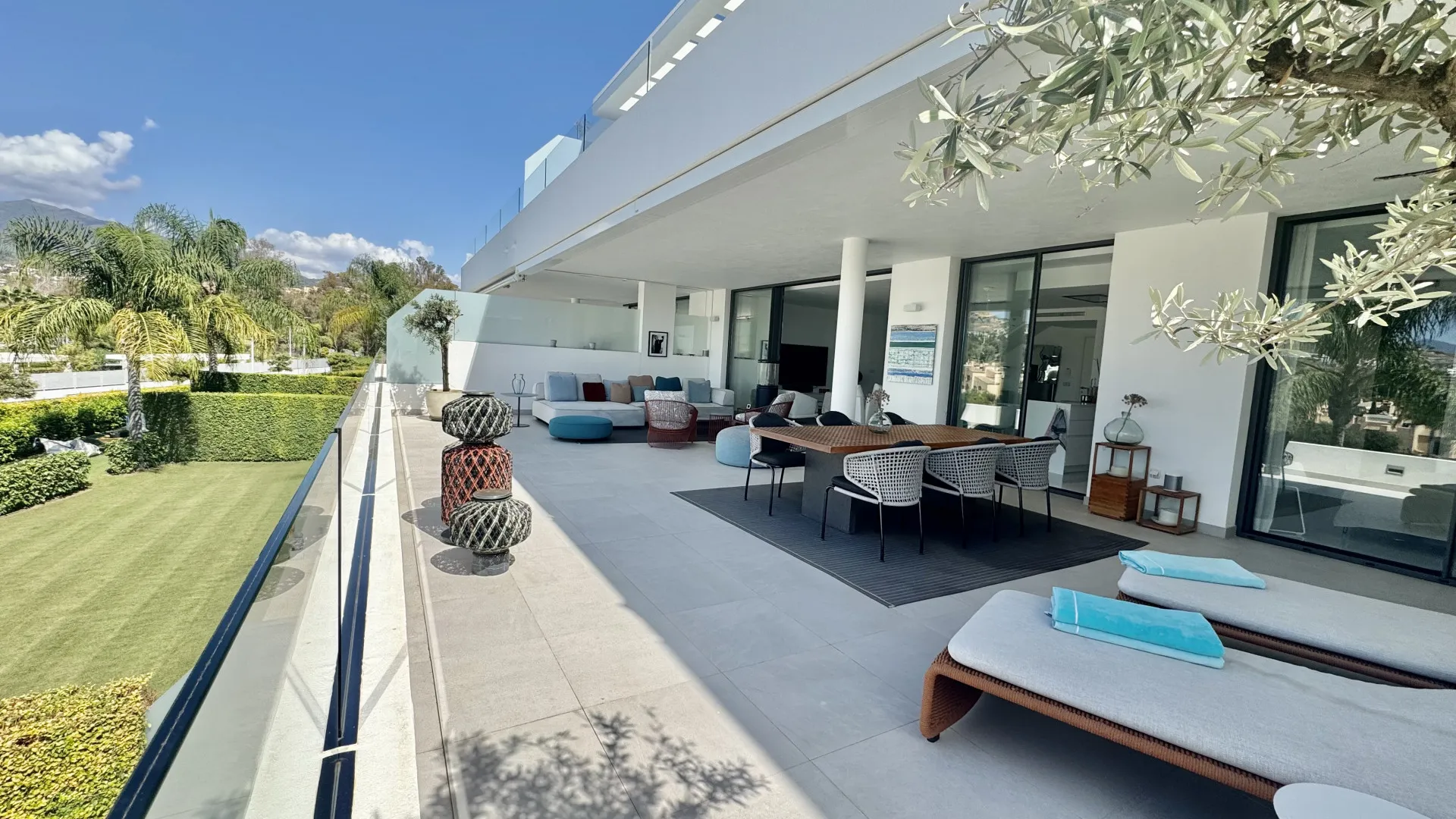 Cataleya 4 bedrooms apartment for sale