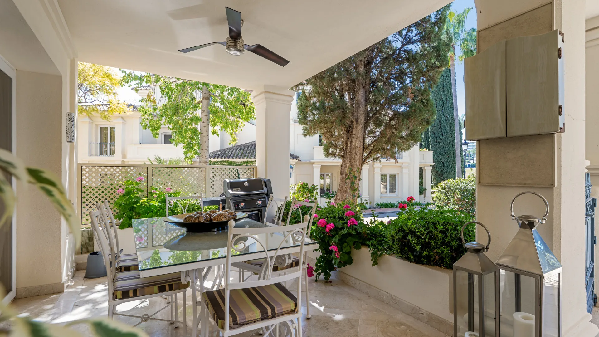 For sale Las Alamandas apartment