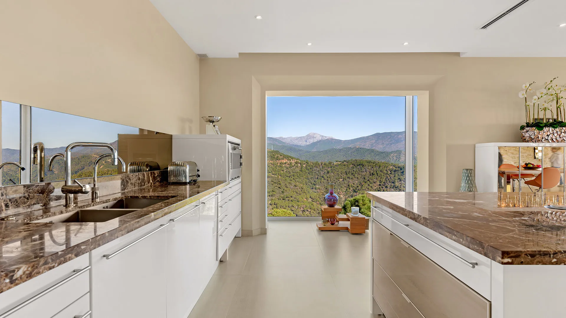 For sale villa in La Zagaleta with 7 bedrooms