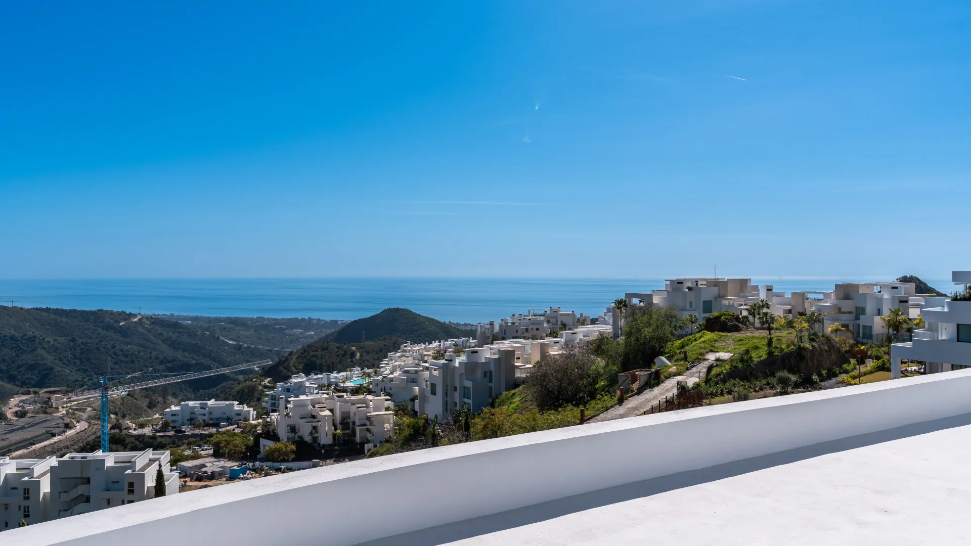 For sale 3 bedrooms penthouse in Marbella