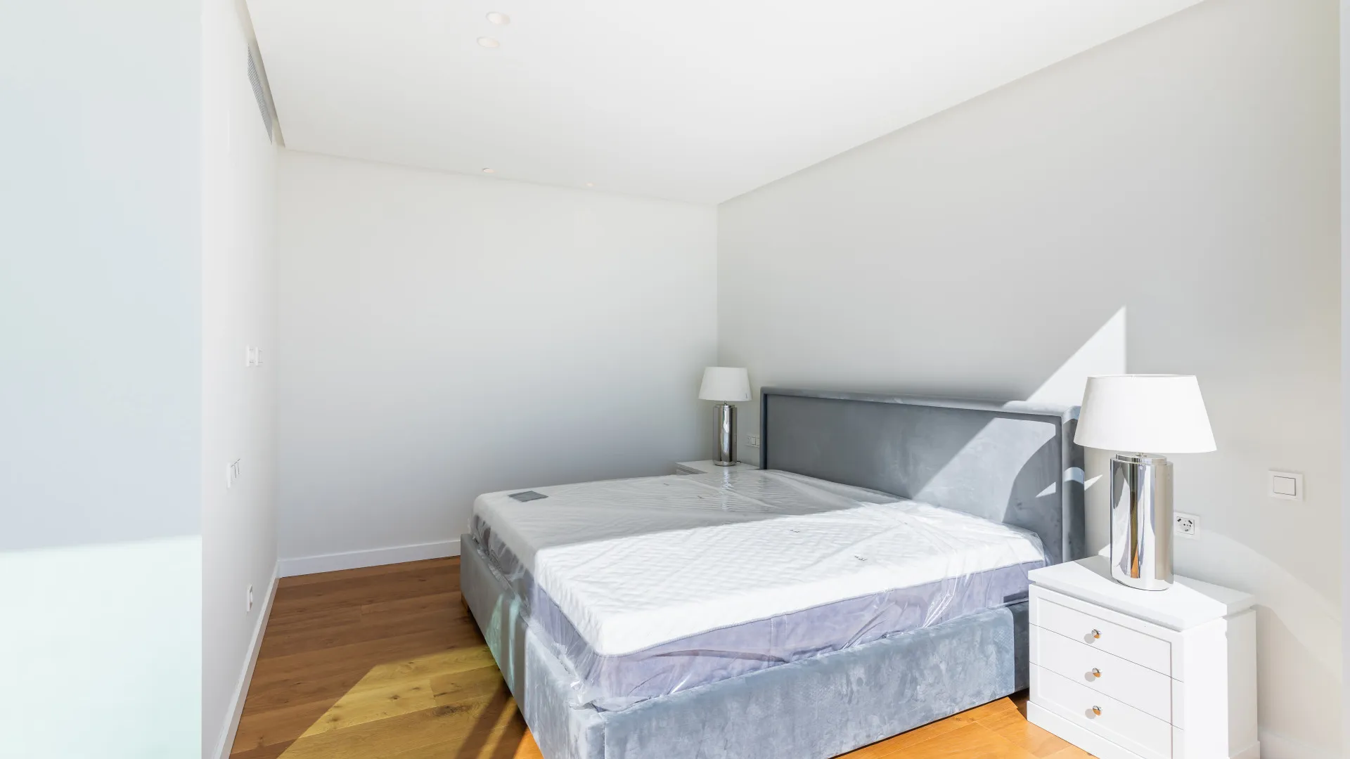 For sale 3 bedrooms penthouse in Marbella