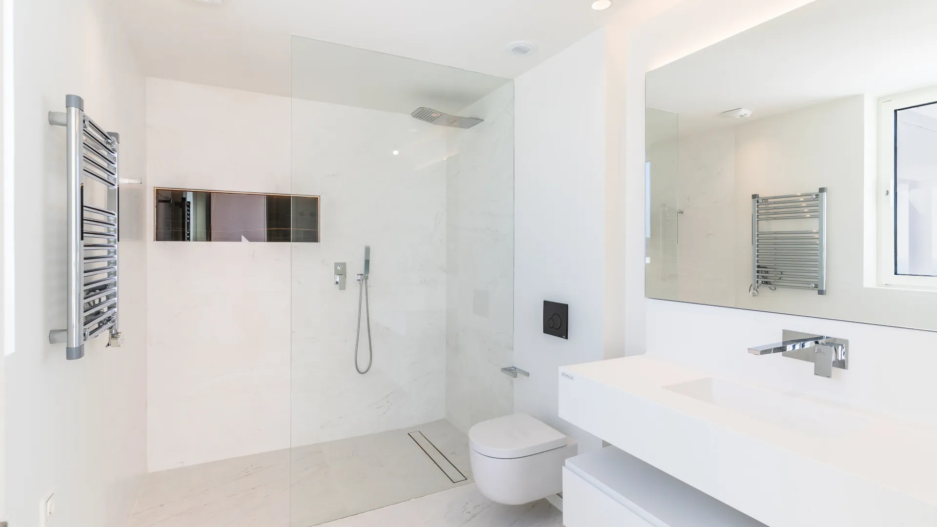 For sale 3 bedrooms penthouse in Marbella