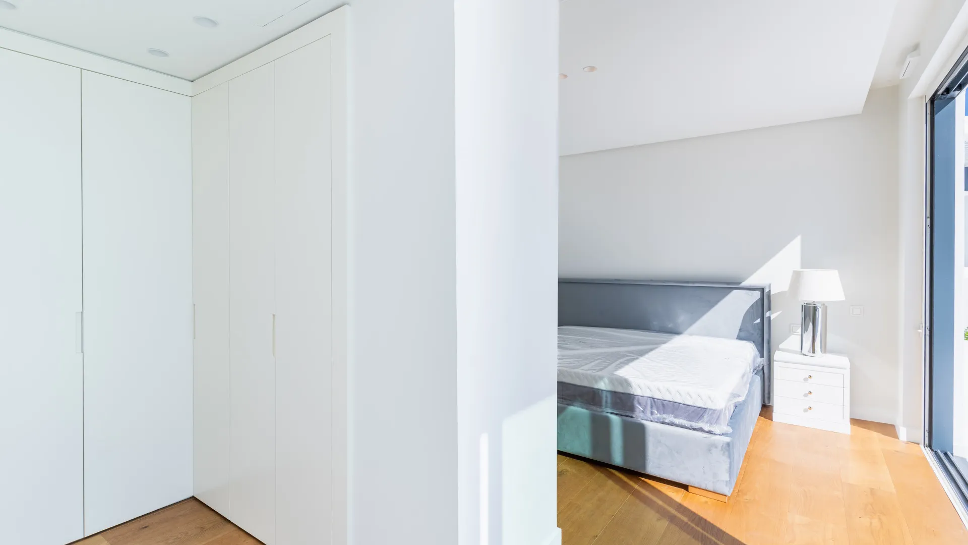 For sale 3 bedrooms penthouse in Marbella