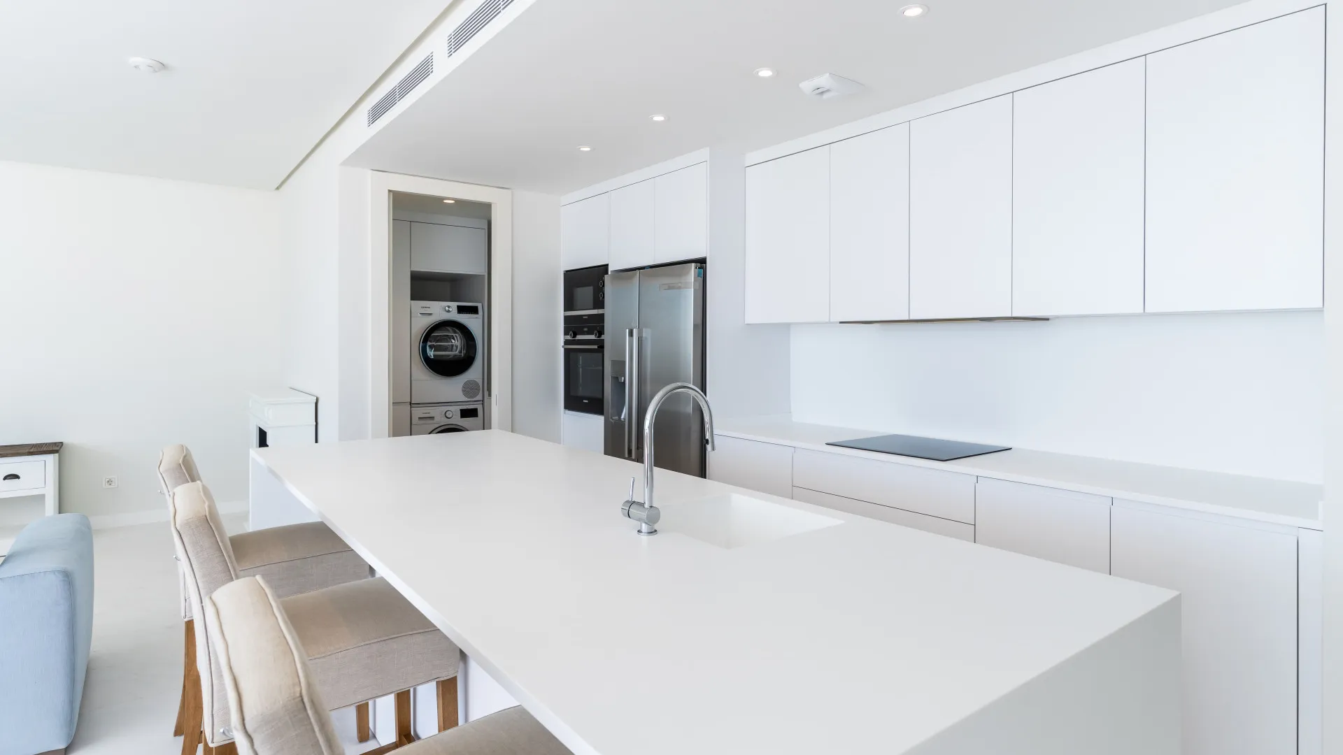 For sale 3 bedrooms penthouse in Marbella