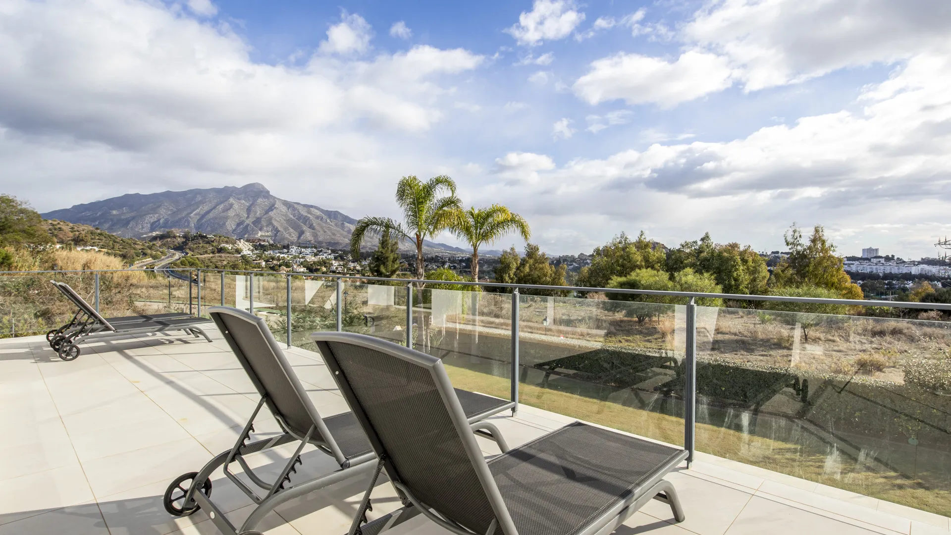 4 bedrooms villa in La Quinta for sale
