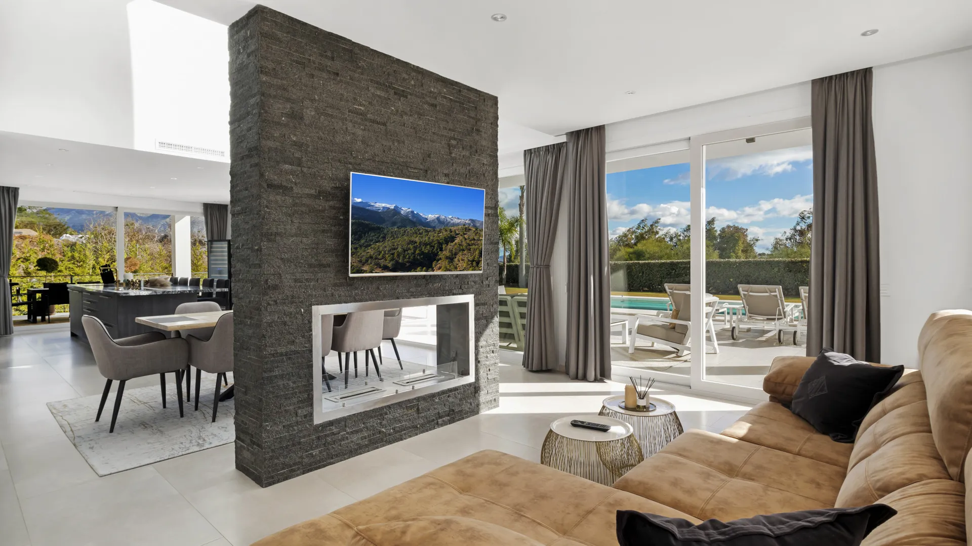 4 bedrooms villa in La Quinta for sale