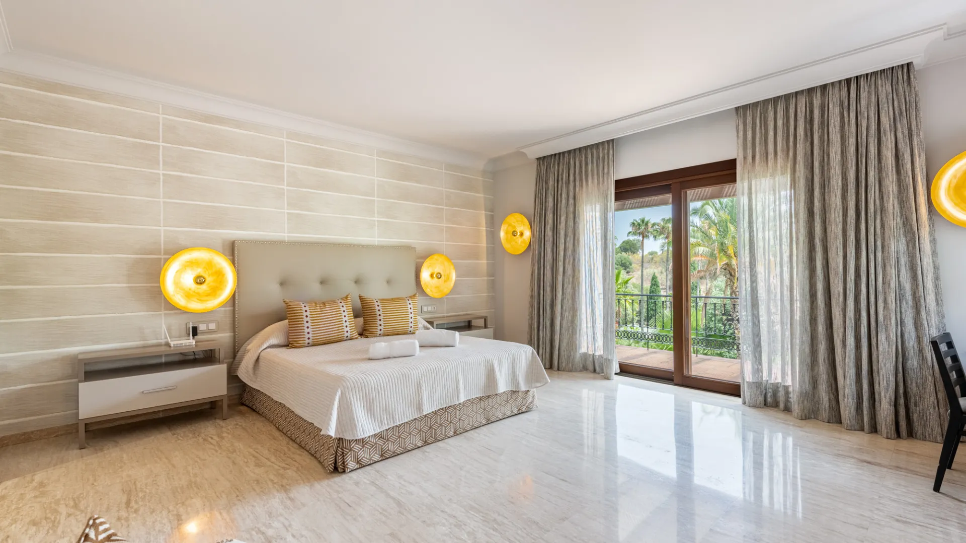 15 bedrooms Paraiso Alto villa for sale