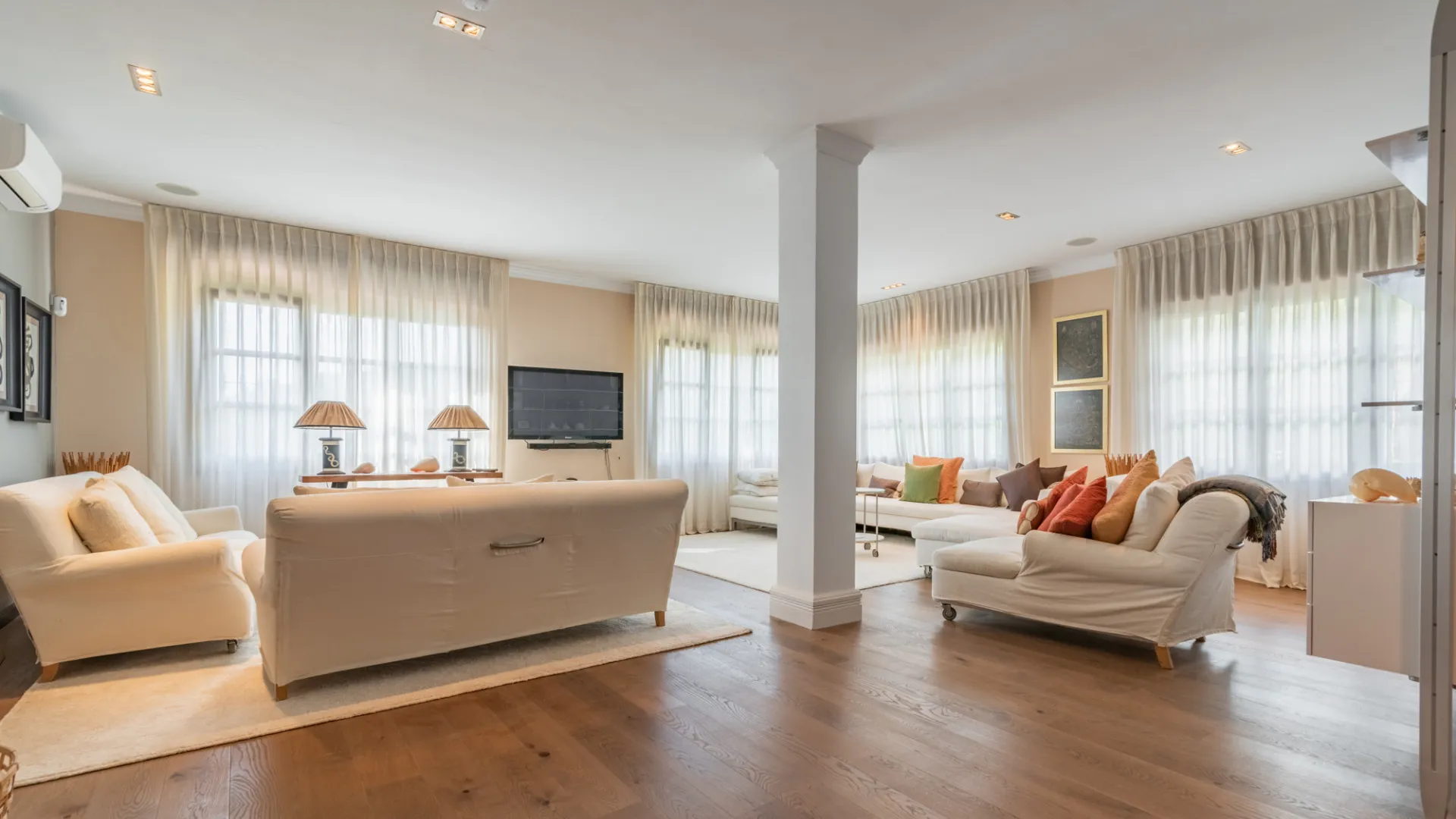 Villa with 6 bedrooms for sale in El Madroñal