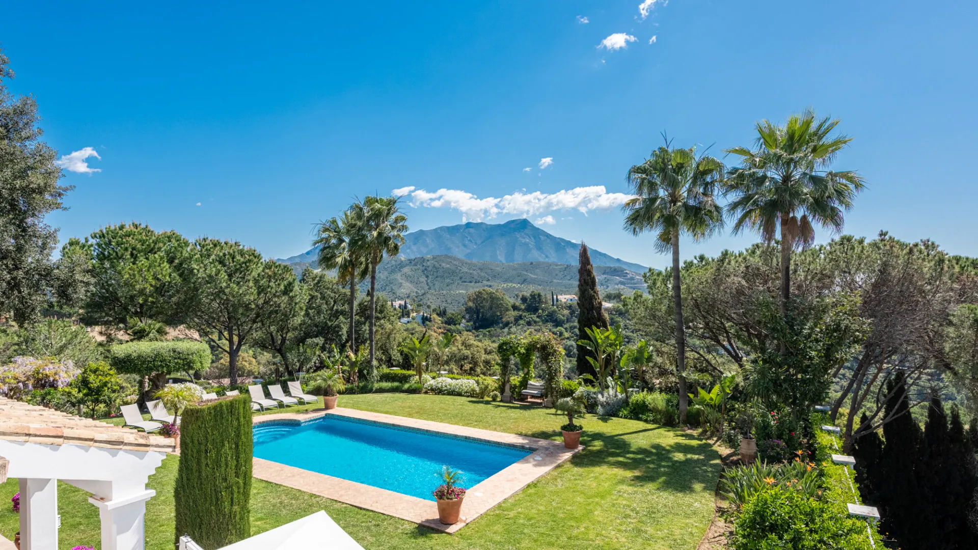 Villa with 6 bedrooms for sale in El Madroñal