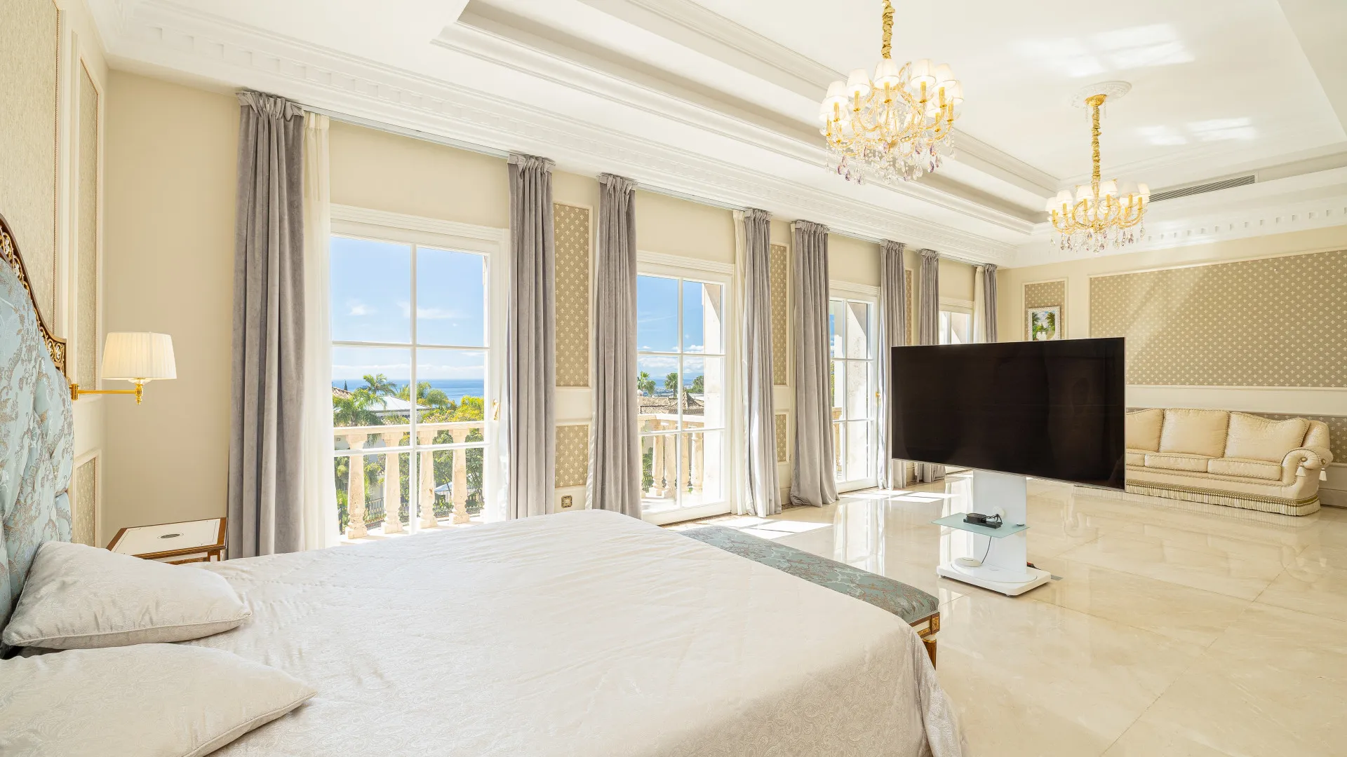 Sierra Blanca, villa en venta