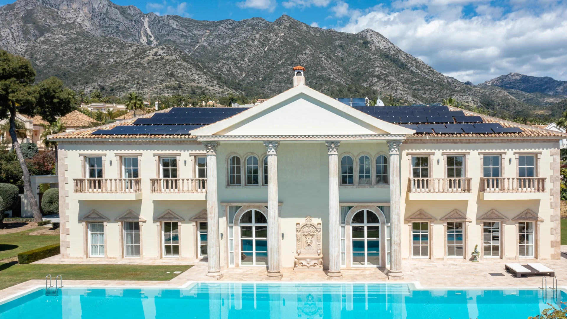 Sierra Blanca, villa en venta