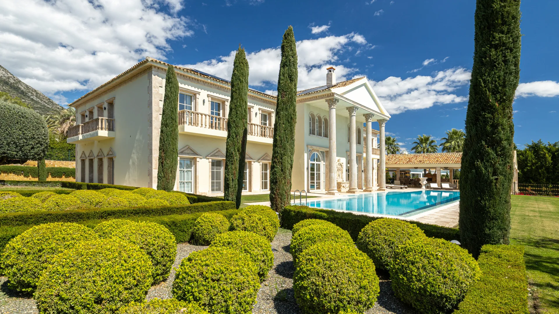 Sierra Blanca, villa en venta