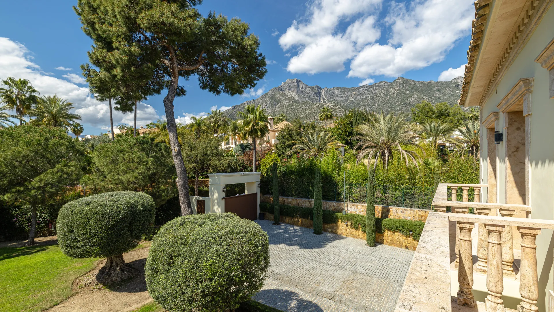 Sierra Blanca, villa en venta