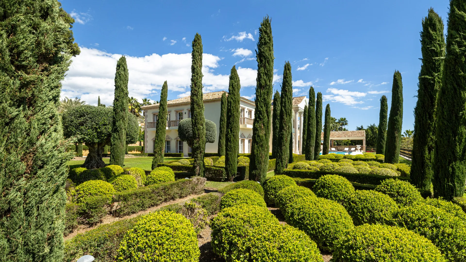 Sierra Blanca, villa en venta