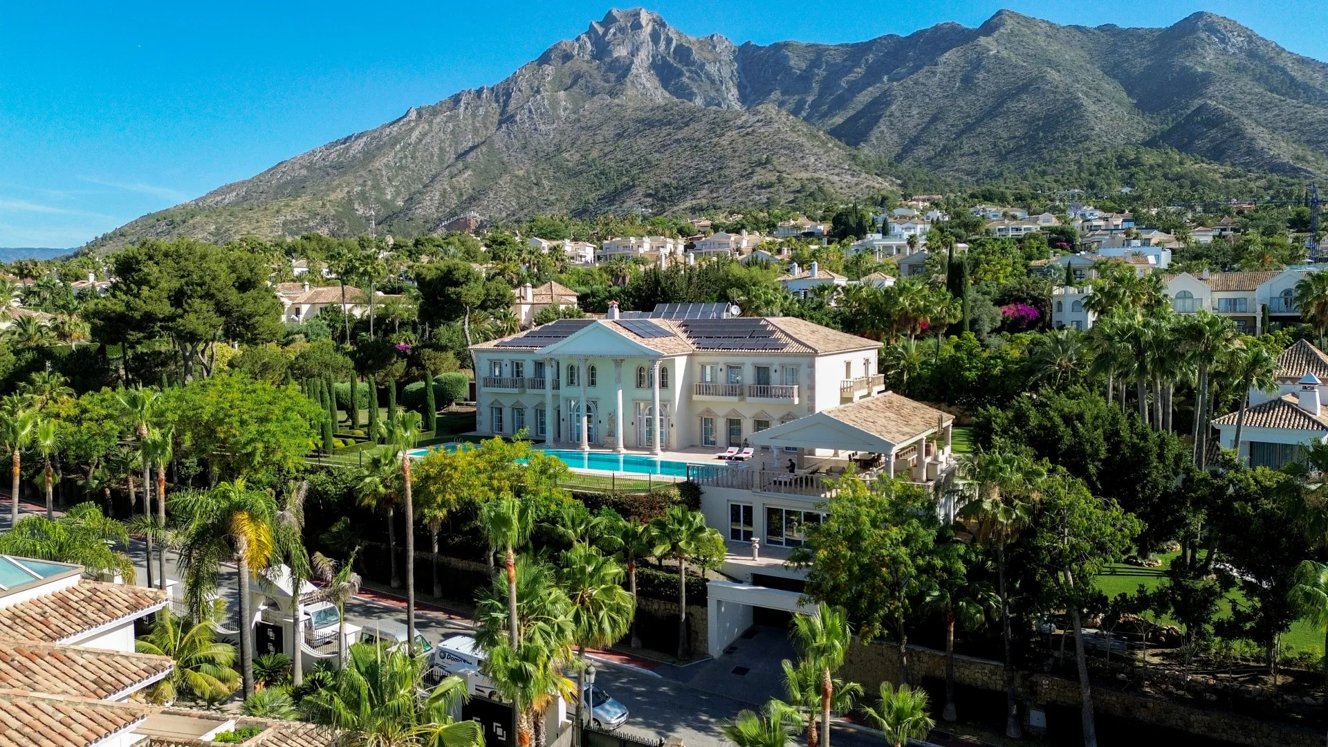 Sierra Blanca, villa en venta