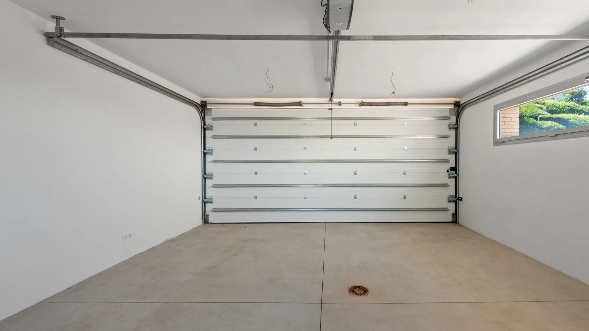 For sale Los Arqueros villa with 6 bedrooms