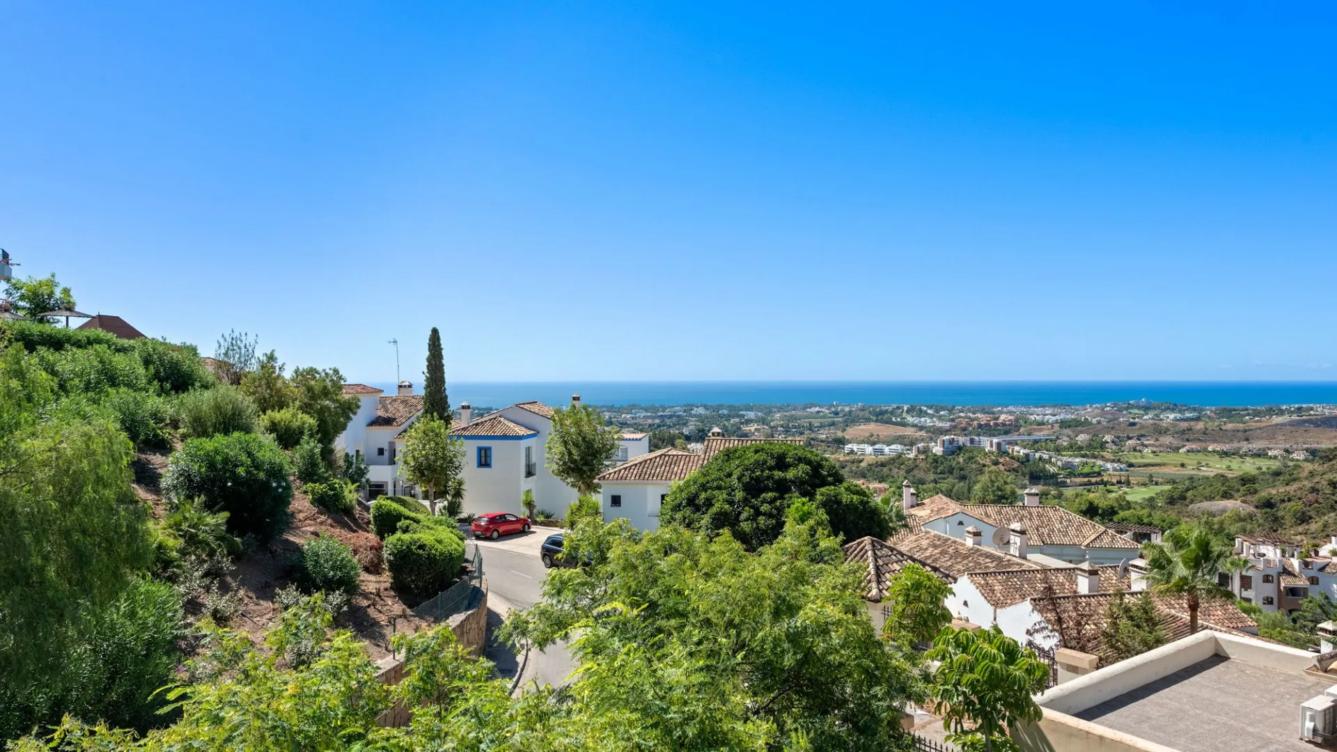 For sale Los Arqueros villa with 6 bedrooms