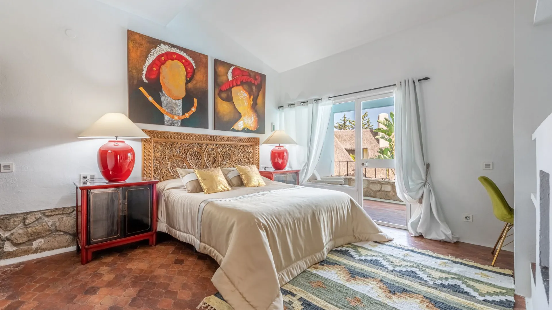 Se vende villa en La Reserva de los Monteros