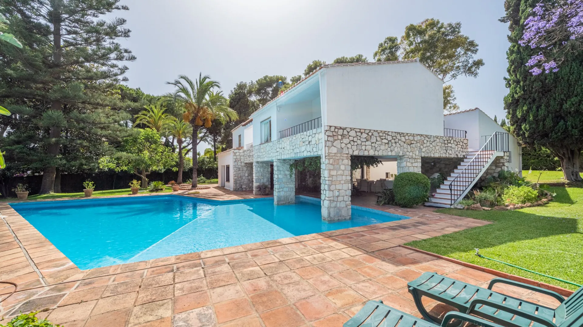 Se vende villa en La Reserva de los Monteros