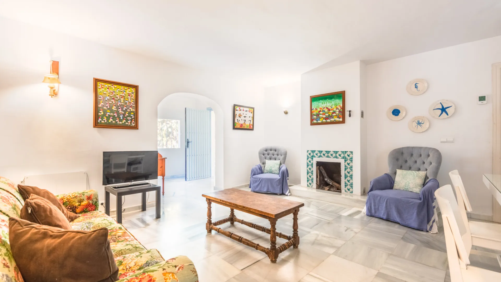 Villa for sale in Artola with 4 bedrooms