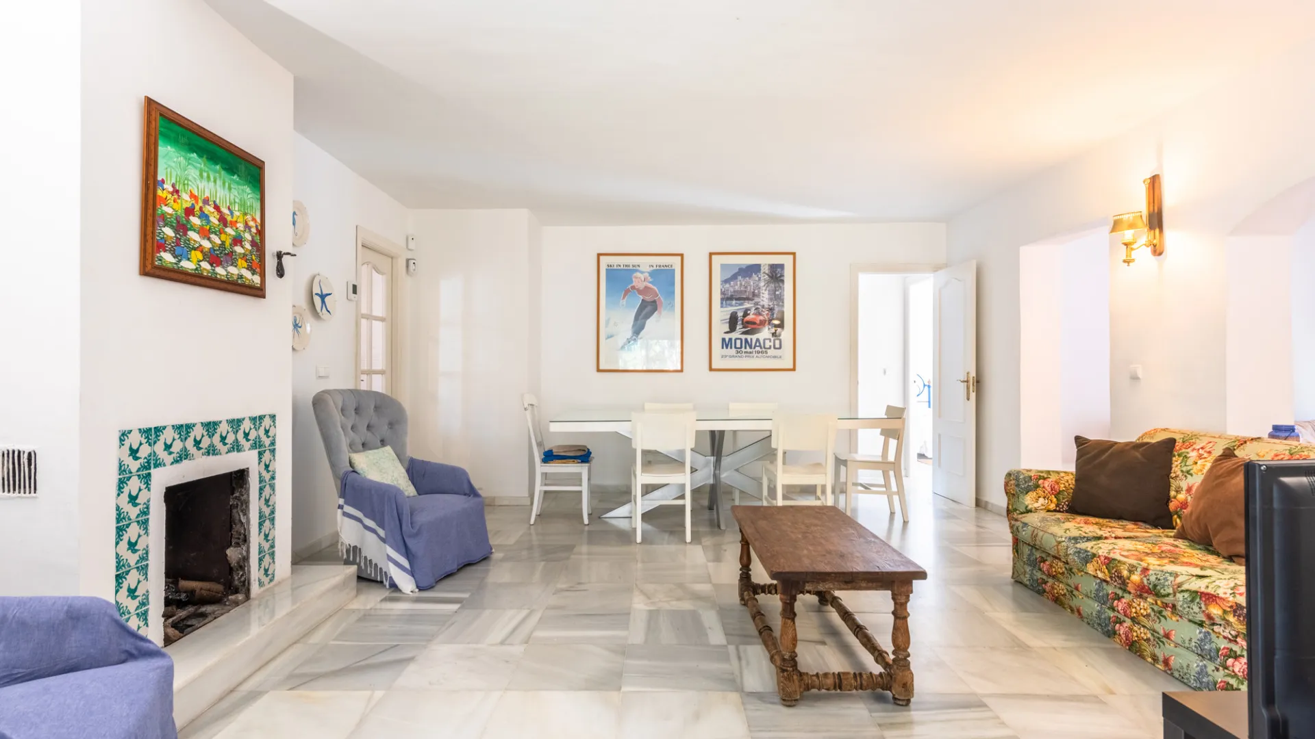 Villa for sale in Artola with 4 bedrooms