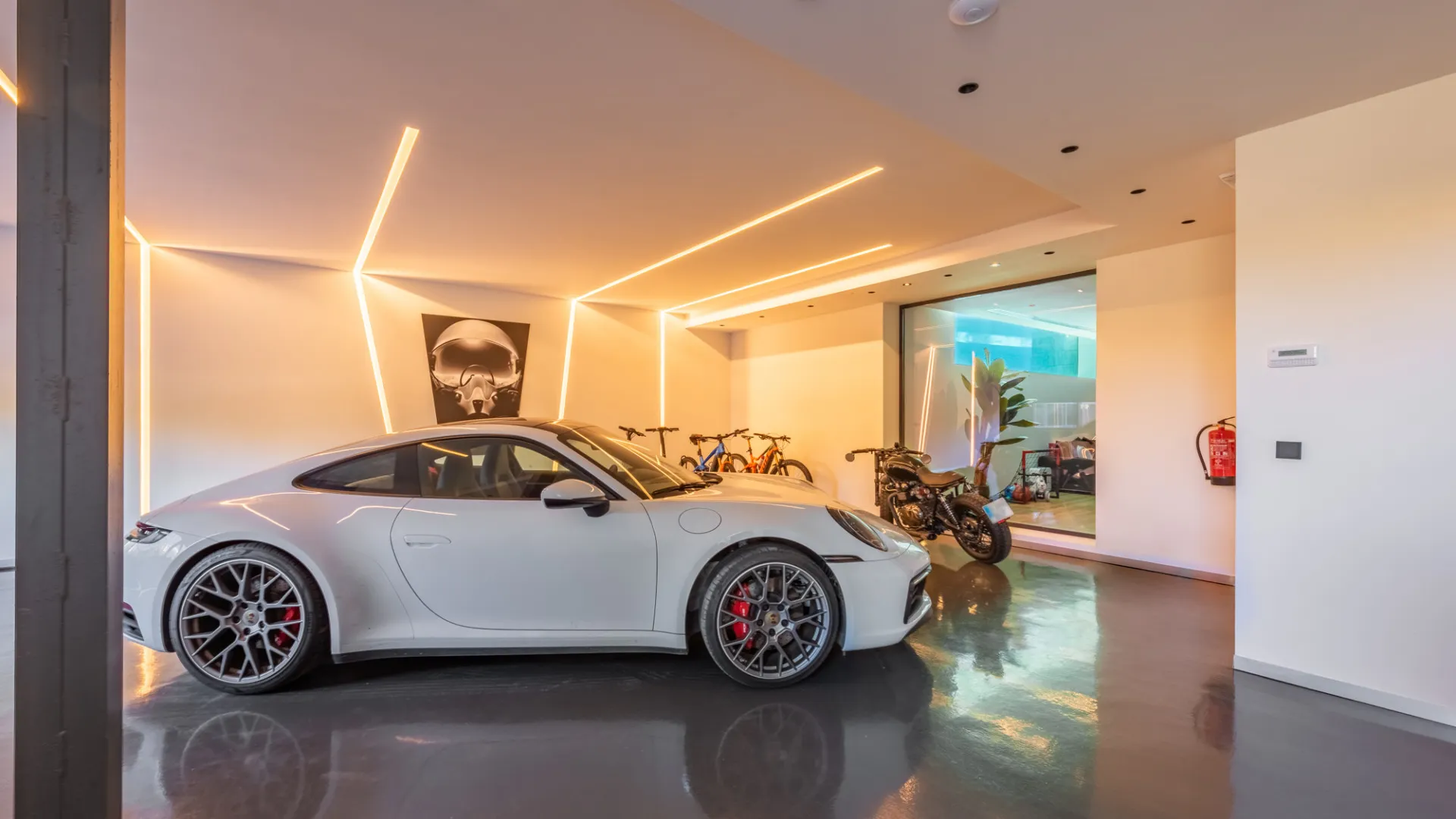 Villa de 6 dormitorios a la venta en Lomas del Virrey